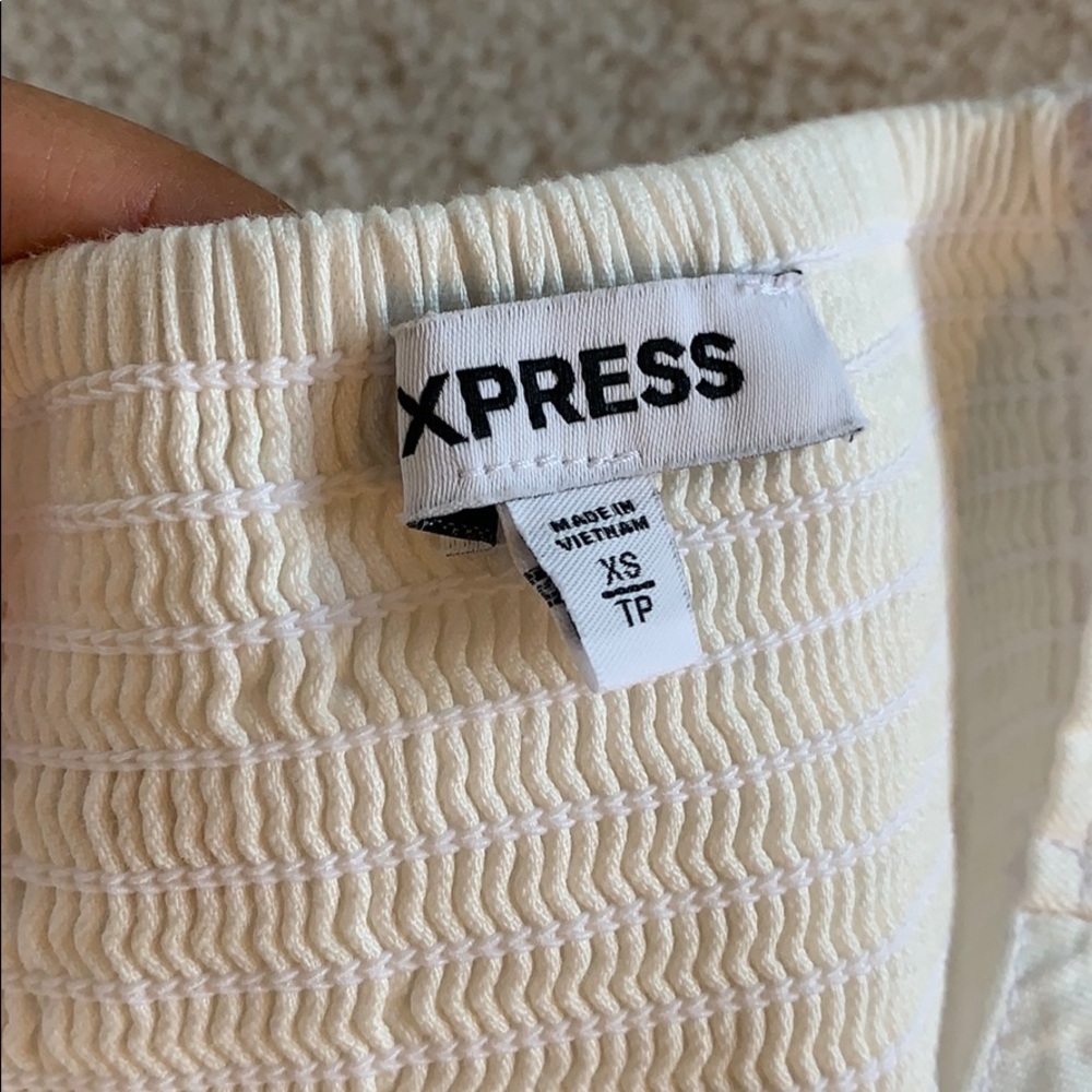 Express White Top - Picture 4 of 4